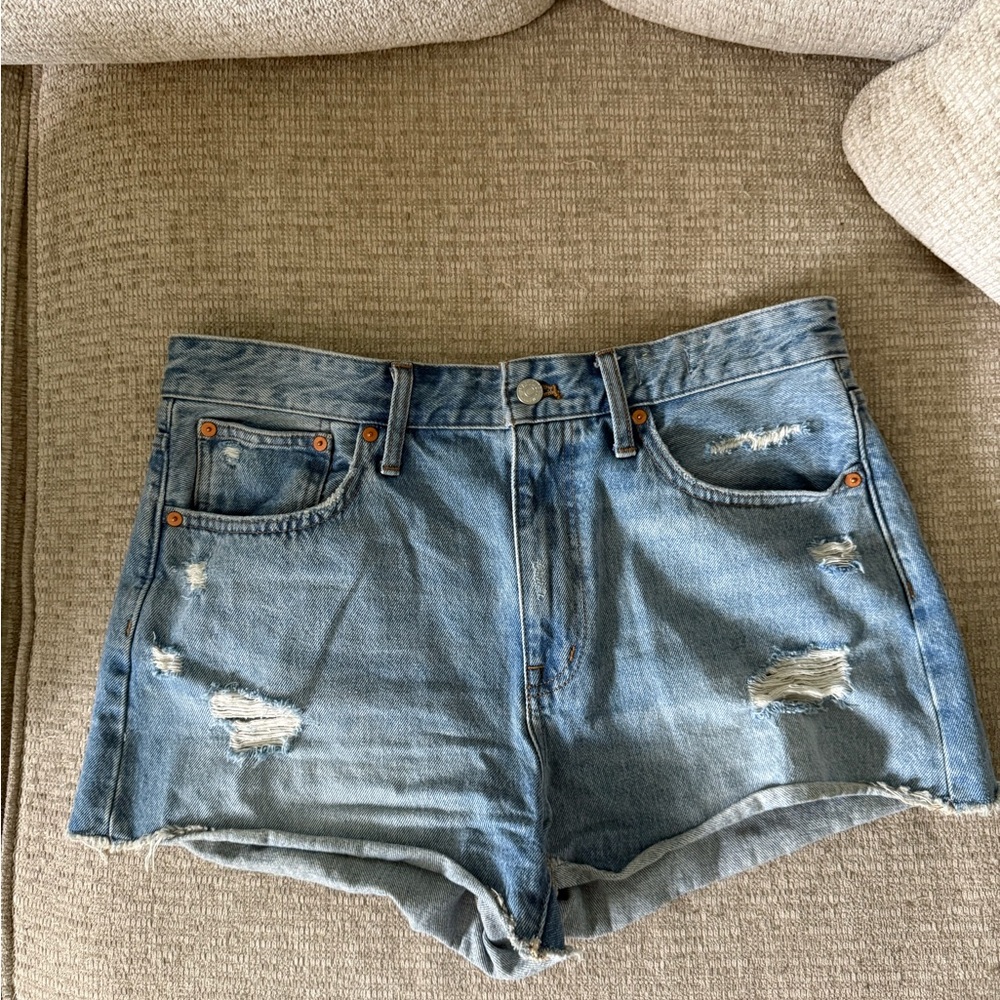 Denim Distressed Women Shorts madewell size 29